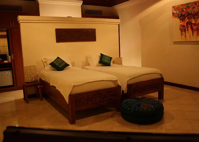 Amori Hotel 4*