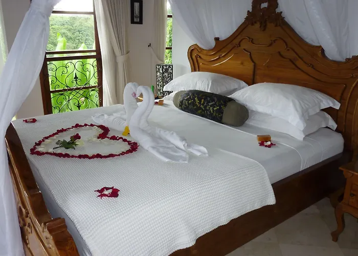 Amori Hotel 4*